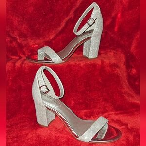 Bandolino Sparkle Silver Block Heel Ankle Strap Sandals - Size 6M